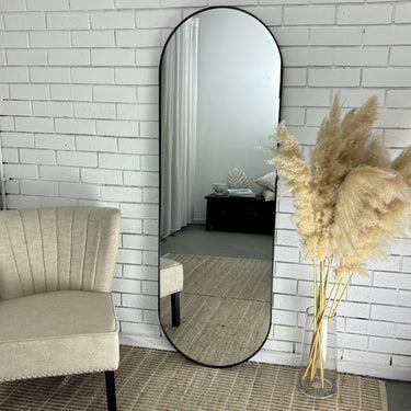 Pill Oval Mirror 180x60cm with a smooth pill-shaped frame